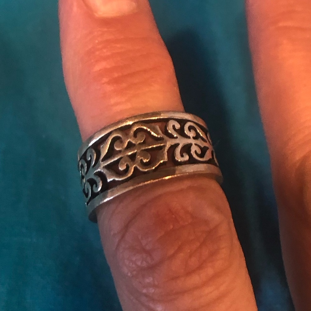 James Avery sterling band 6.5